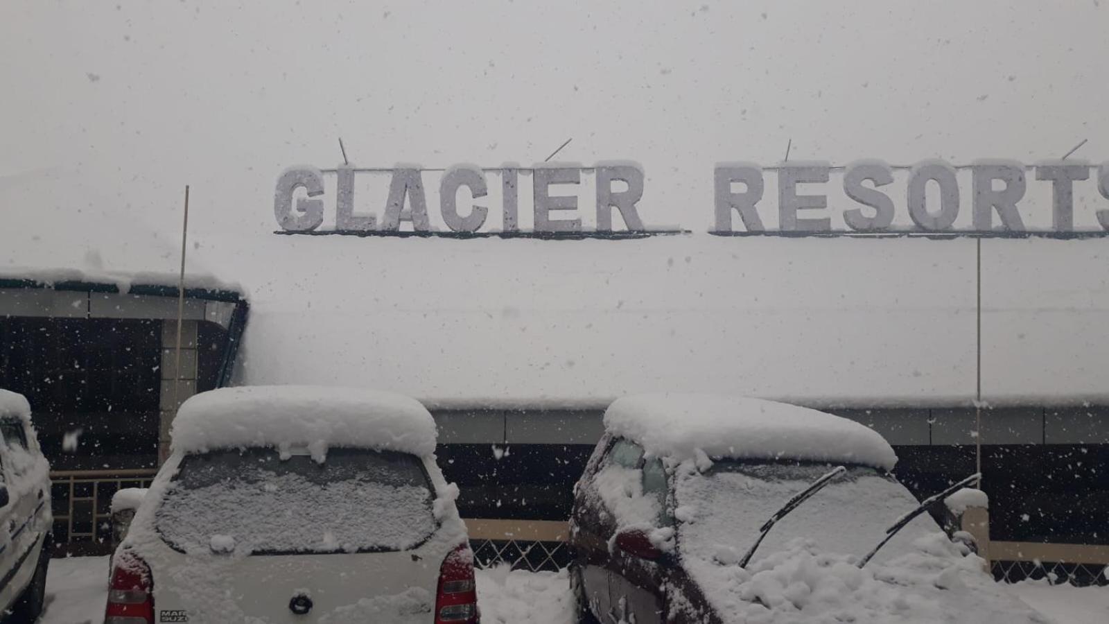 Hotel Glacier Resort — Photos 3